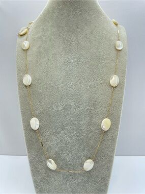 Soxinate Neuf Gold Tone Mother of Pearl Station Necklace Long Shell Chain